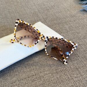 Machete Sally Sunglasses